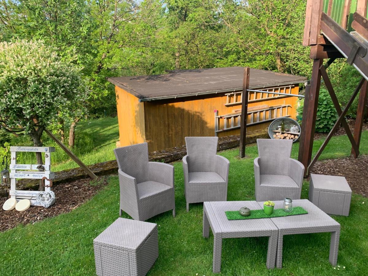 Haus Waldesruh, 3 Ferienwohnungen Hemfurth-Edersee Bagian luar foto